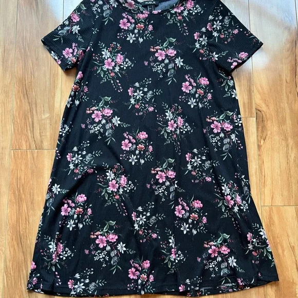 Floral Black T-Shirt Dress - Picture 1 of 3